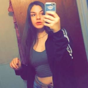 Meet your Posher, Bella